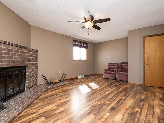 2nd image of 2723 Nolen Ave