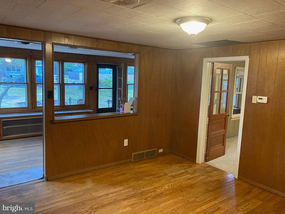 539 N 8th St Millville NJ Zillow