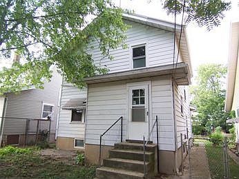 3rd image of 1114 Beaumont Ave