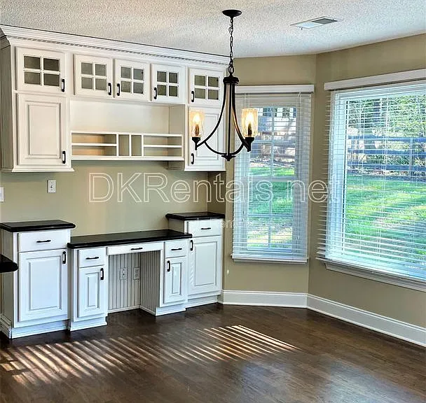 416 Carmain Ln NW — Photo 11