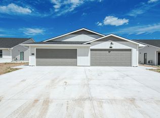 700 W 50th St S, Wichita, KS 67217