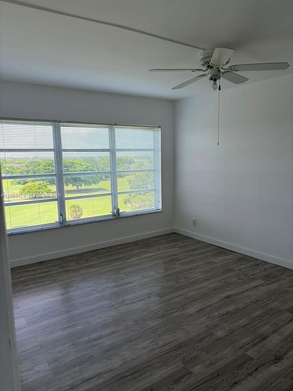 3050 N Palm Aire Dr APT 707, photo 7