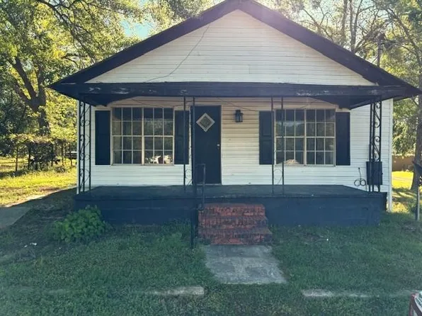 309 S College St, Opp, AL 36467