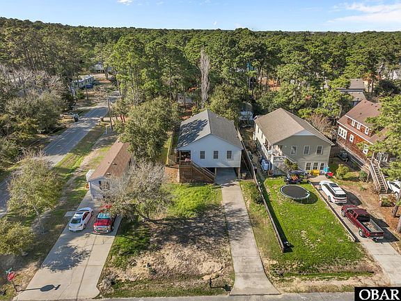 4th image of 1006 Dean St Lot 13