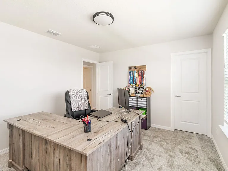 2710 Forestdale St — Photo 22