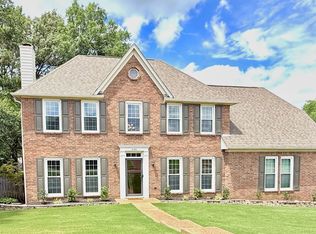 636 Sydney Bender Ln, Collierville, TN 38017