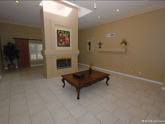 Formal living