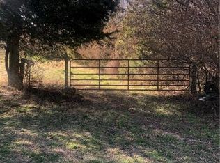 1703 E Old Prairie Creek Rd, Rogers, AR 72756