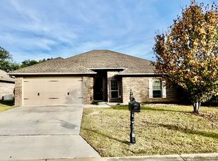 4596 Hermosa Rd, Crestview, FL 32539