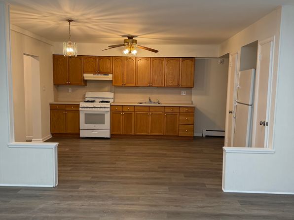 671 Midland Ave #12A