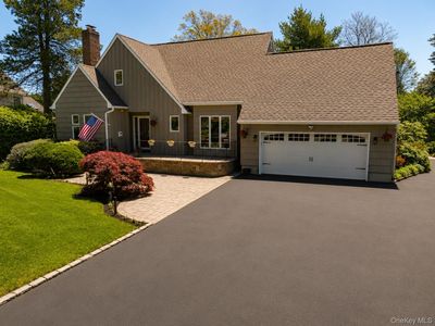 38 Shinnecock Lane, East Islip, NY, 11730