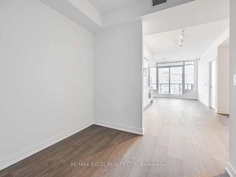 1928 Lake Shore Blvd W #3301 — Photo 8