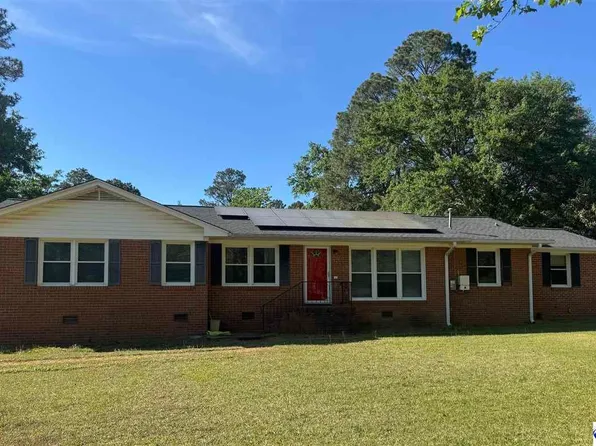 14 Hamden Cir, Cheraw, SC 29520