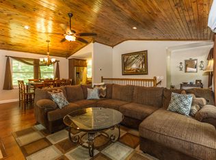 150 Hollow Timbers Dr, Johnson City, TN 37615