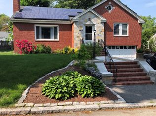 14 Buswell Ave, Methuen, MA 01844