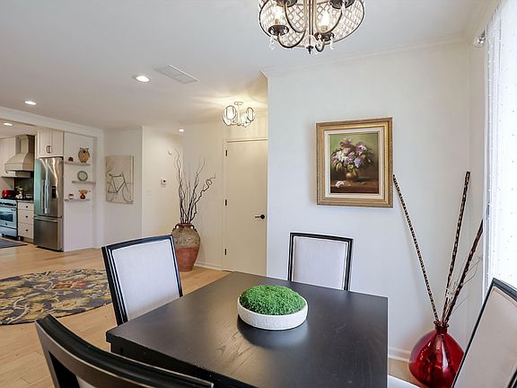 5th image of 12433 Brompton Rd