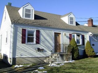 39 Claremont St #1, Stamford, CT 06902