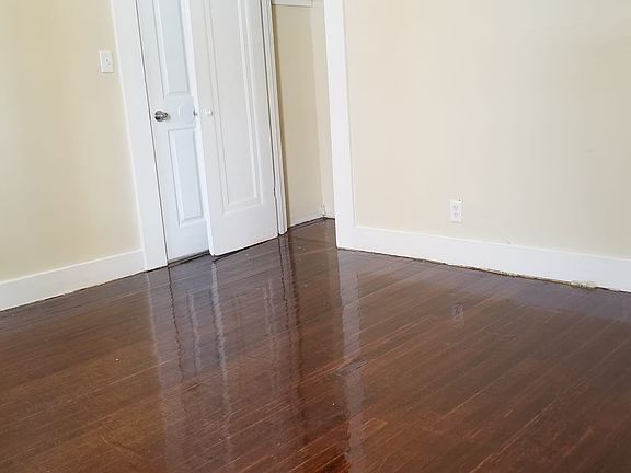 4th image of 122 Derby Ave #3-02