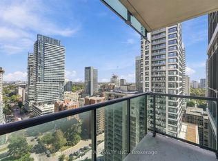 70 Roehampton Ave #1914, Toronto, ON M4P1R2