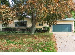 96 Virginia Dr, Painesville, OH 44077