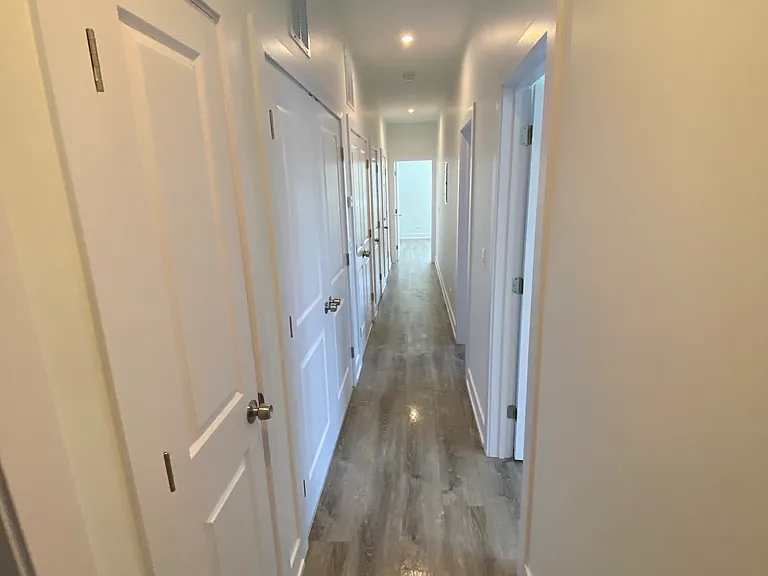 4418 N Austin Ave #102 — Photo 13