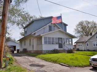 622 N Hennepin Ave, Dixon, IL 61021