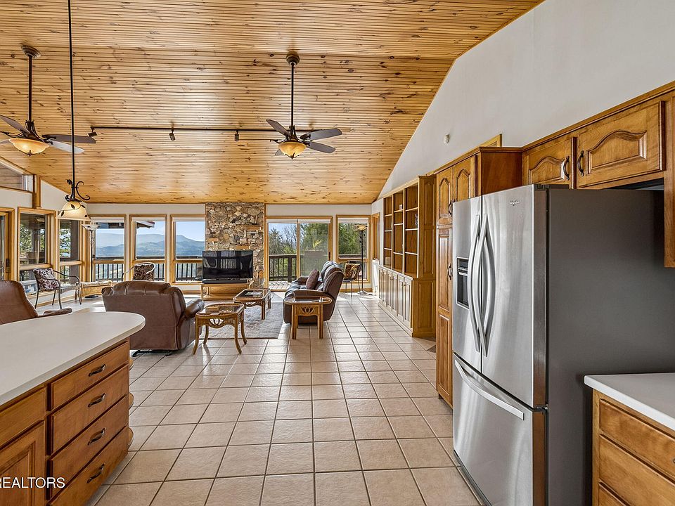 10th image of this home