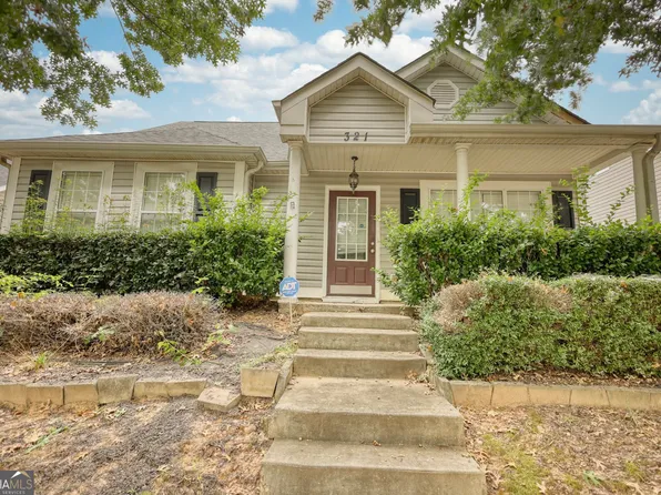 321 Fairdale Trce, Stockbridge, GA 30281