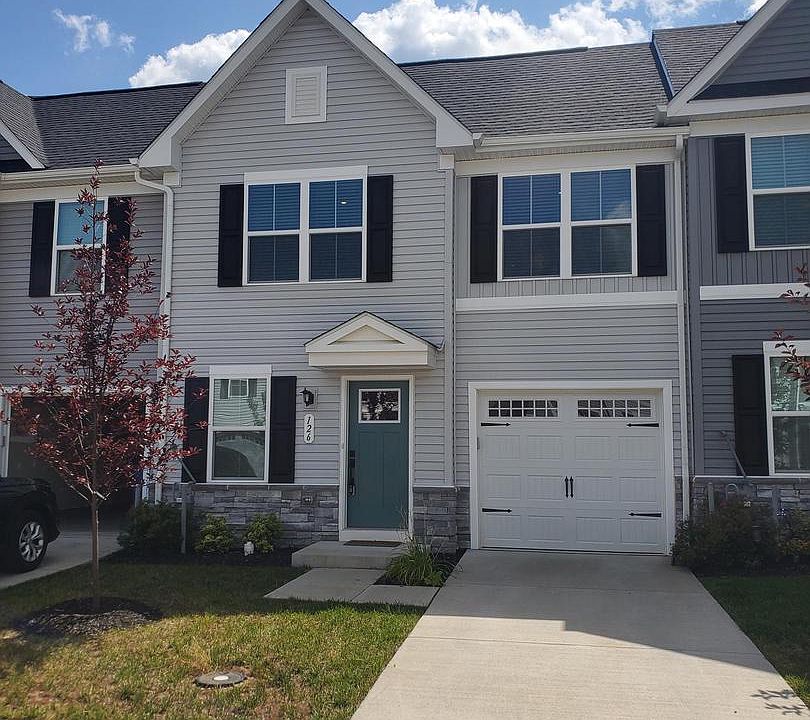 1st image of 126 Maury Way