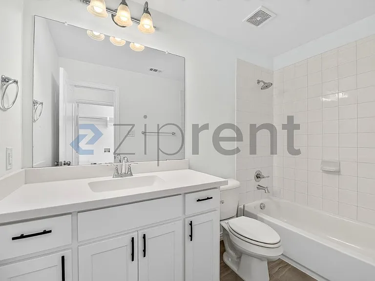 205 Somerset Dr — Photo 26
