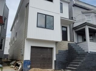 115 Governor St, Paterson, NJ 07501
