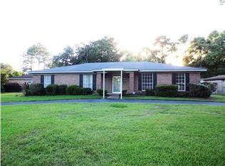 932 Oak Ridge Rd W, Mobile, AL 36609