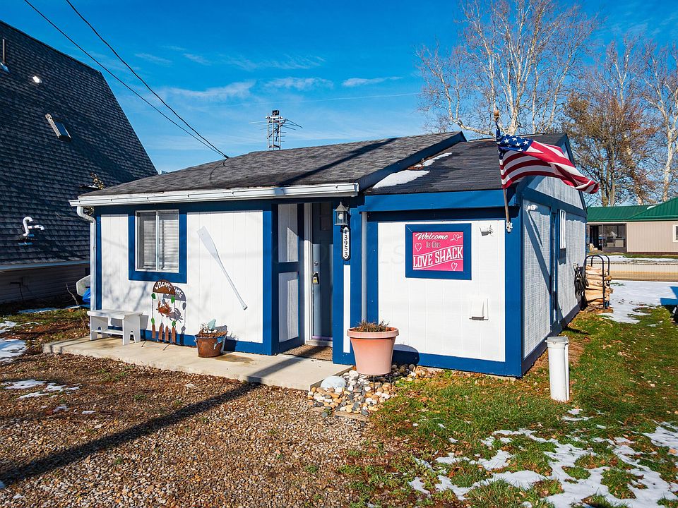 1st image of 13953 Custers Point Rd Ne