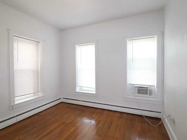 24 N Church St #2 — Photo 14