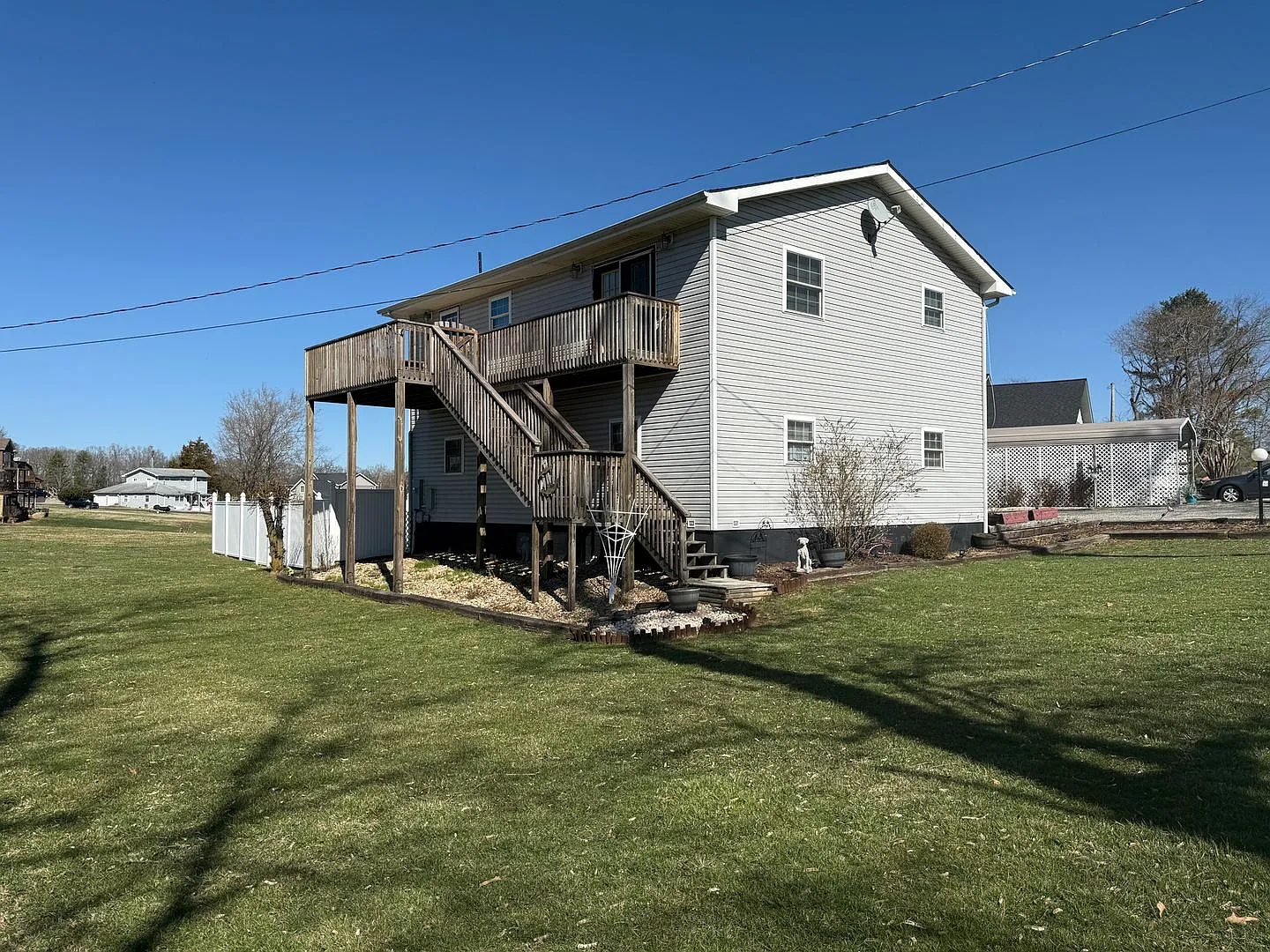 Claytor Lake 2 bedroom 1 bath apartment — Photo 2