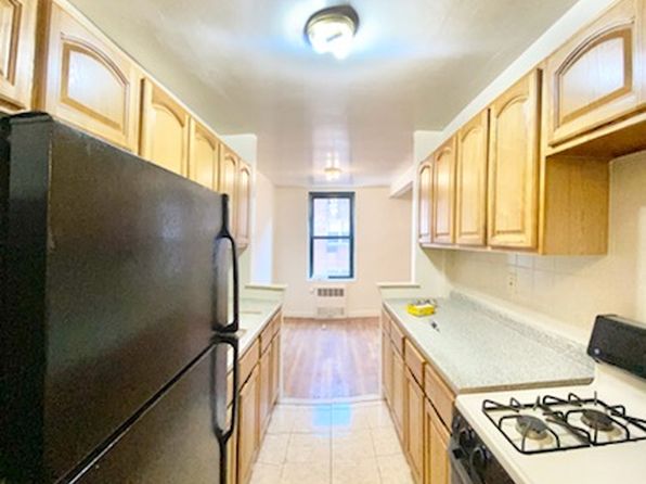1545 Rhinelander Ave #4Z