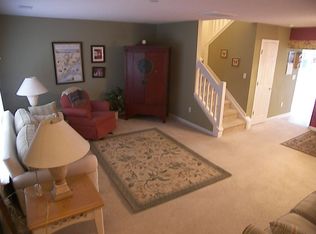 8013 Shadow Oak Dr, North Charleston, SC 29406