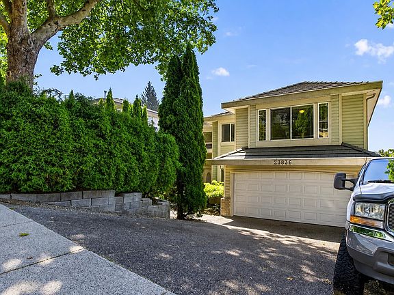2nd image of 23836 Zeron Ave