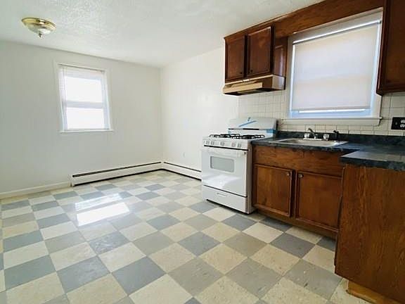 5th image of 485 Metropolitan Ave #A