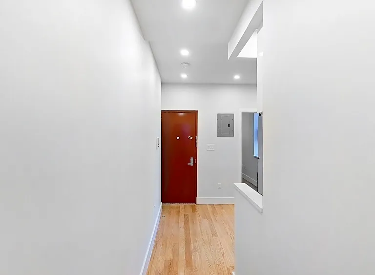 11 Stanton St #4DA — Photo 6