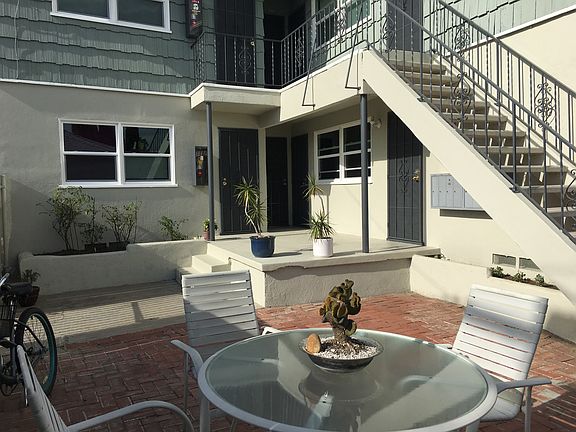 3rd image of 1606 Pacific Beach Dr #1606