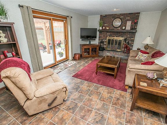 5th image of 5207 Sassafras Dr
