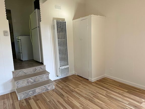 4th image of 292 Cypress Dr APT A