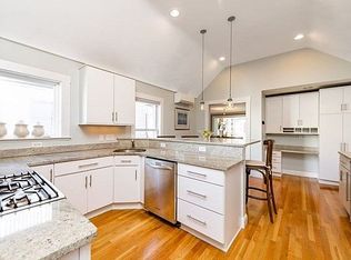 10 Trenton St #2, Charlestown, MA 02129
