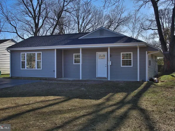 556 Trenton Rd, Fairless Hills, PA 19030