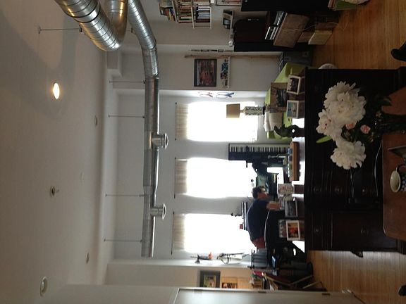 4th image of 701 S 5th St #C
