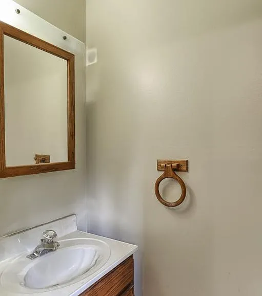 32 Forest Cir — Photo 6