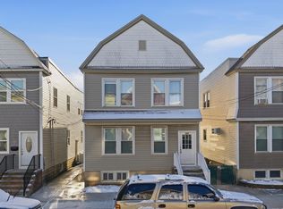 124 W 14th St, Bayonne, NJ