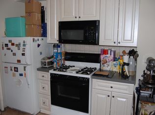 106 11th St APT 3, Hoboken, NJ 07030