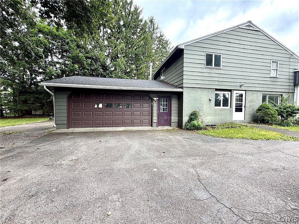 1st image of 4048A West Rd